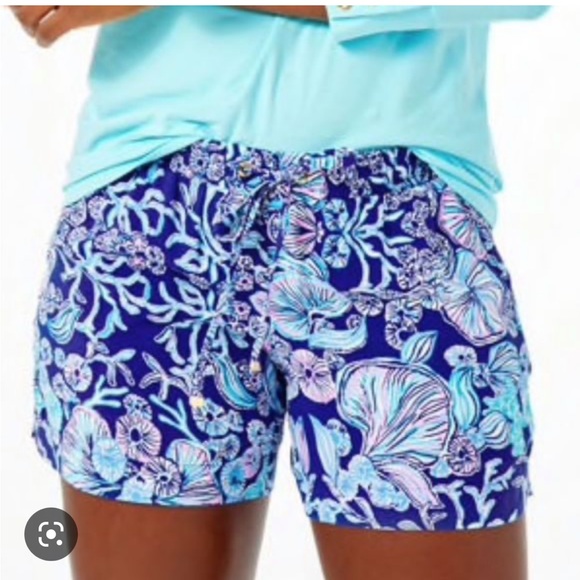 Lilly Pulitzer Pants - EUC Lilly Pulitzer Katia Short